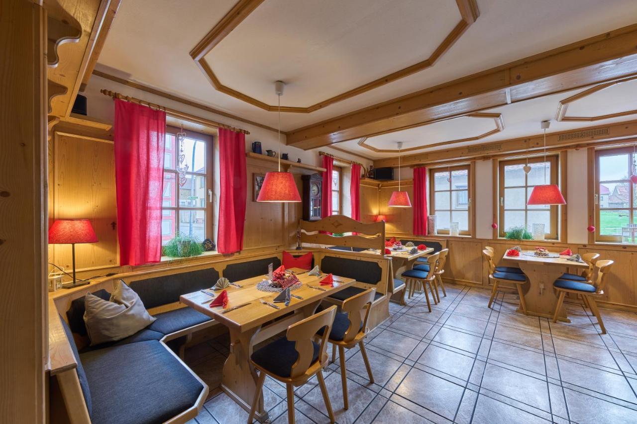 Landhotel Brauner Hirsch Kammerforst Exterior foto